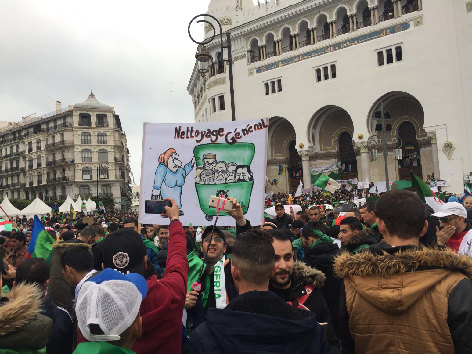 Hirak protests in Algiers