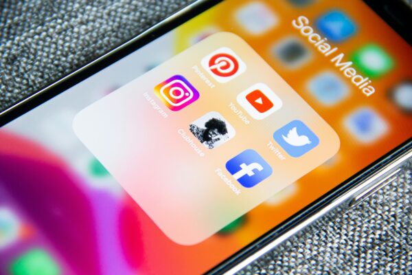 Free Speech and Other Organizations Urge Florida Lawmakers to Oppose Bill Banning Youth from Social Media