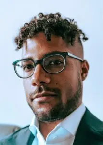 Mateo Askaripour headshot