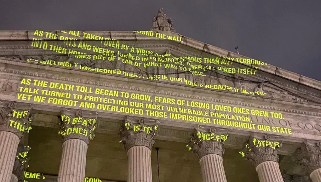 Side view of the installation on the building